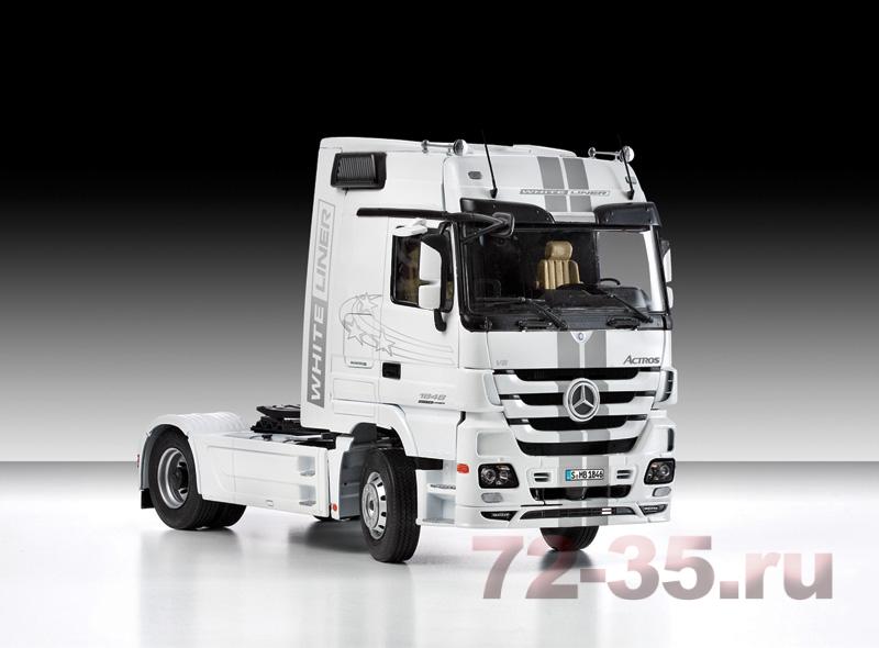 Седельный тягач MERCEDES BENZ Actros 1851 Blackliner MP3 3884_fotoLR.jpg