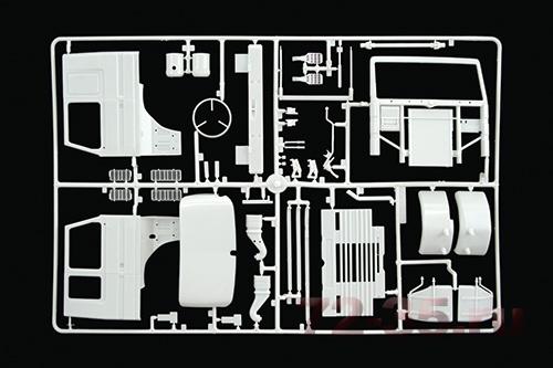 Грузовик Scania 142H CANVAS KIT01584.jpg