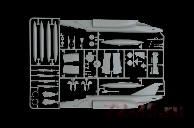 Самолет F-4S Phantom II ital0170_2.jpg